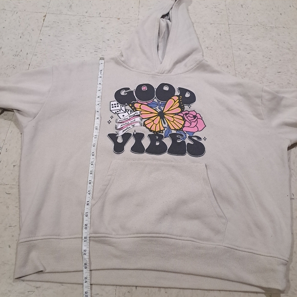 Refuge | Tan pullover good vibes butterfly graphic hoodie - Picture 9 of 10